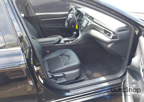 2018 Toyota Camry Se z USA, uszkodzony, nr VIN 4T1B11HK3JU660976